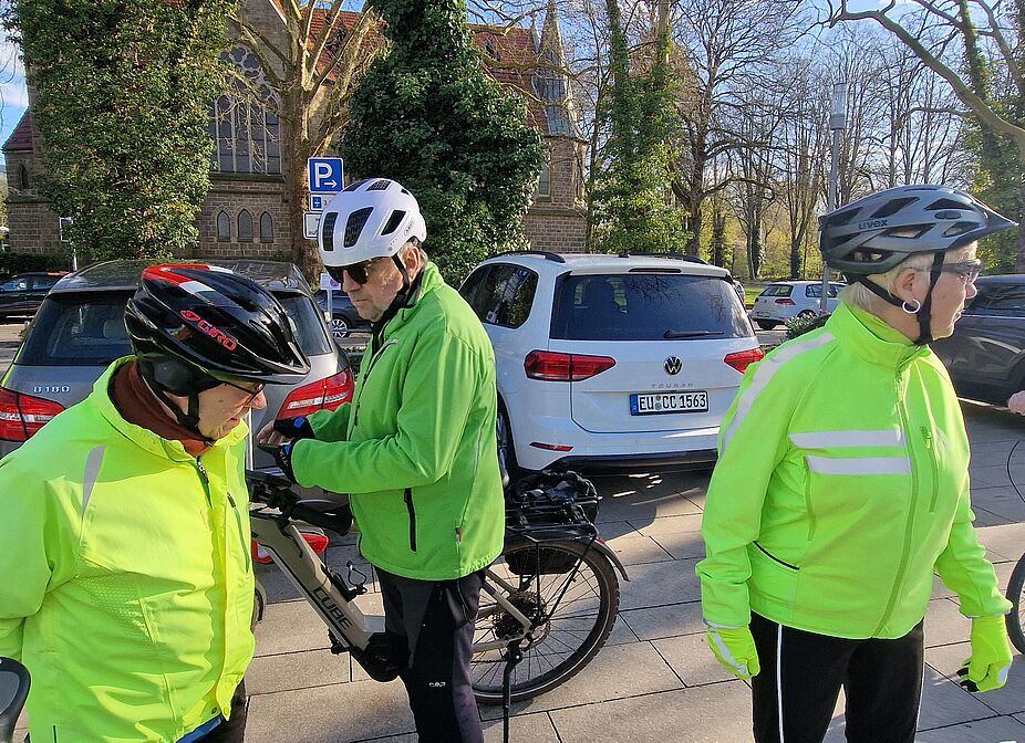 ...so langsam trudeln die Radler ein...