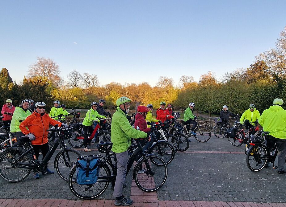 ...Pause auf dem Hauptfriedhof...