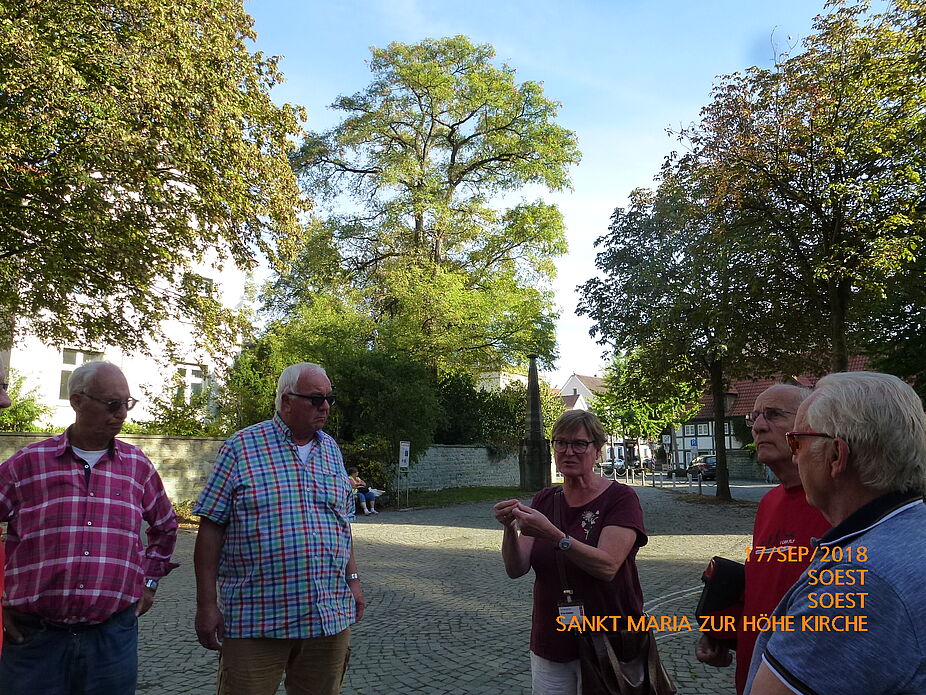 Per Fahrrad geleitete Stadtführung Per Fahrrad geleitete Stadtführung