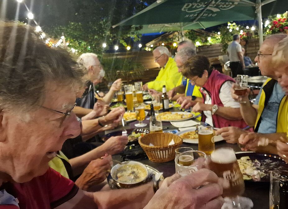 ...gute Stimmung beim Abschluss