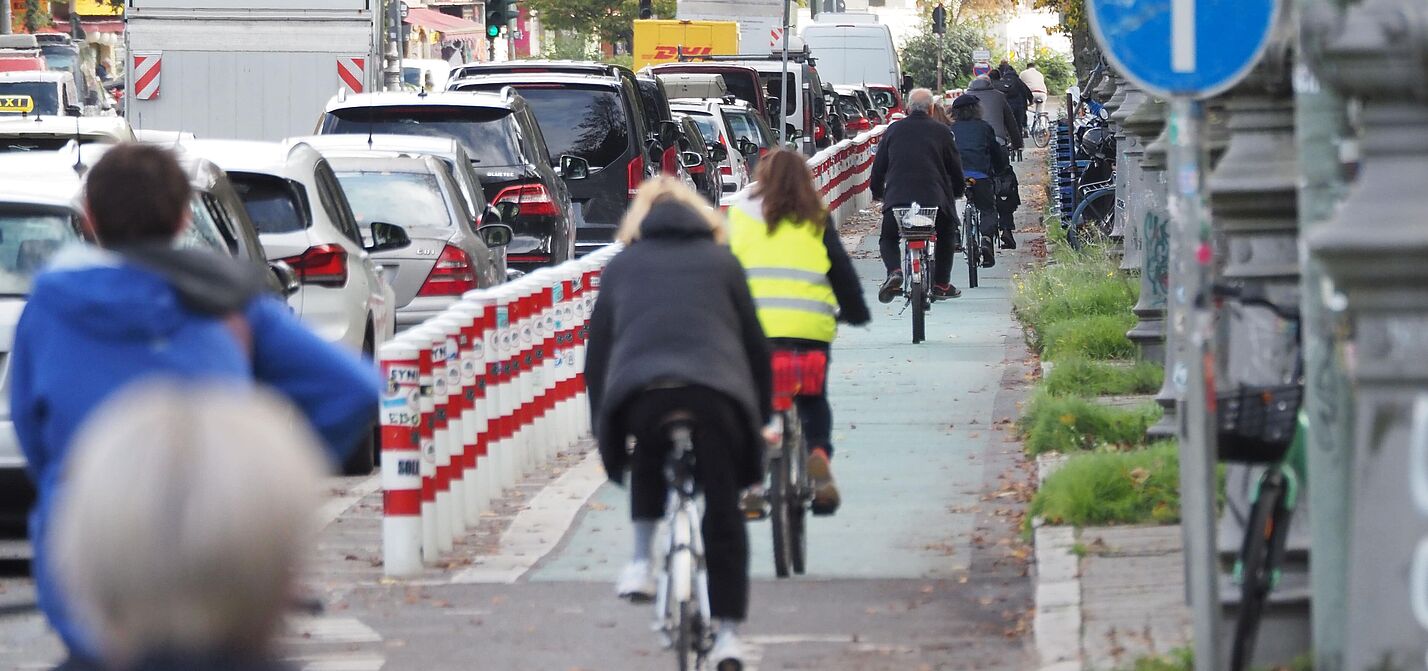 Geschützter Radweg