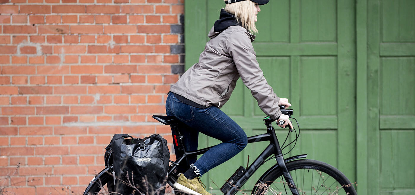 Radfahren kräftigt die Rückenmuskulatur.